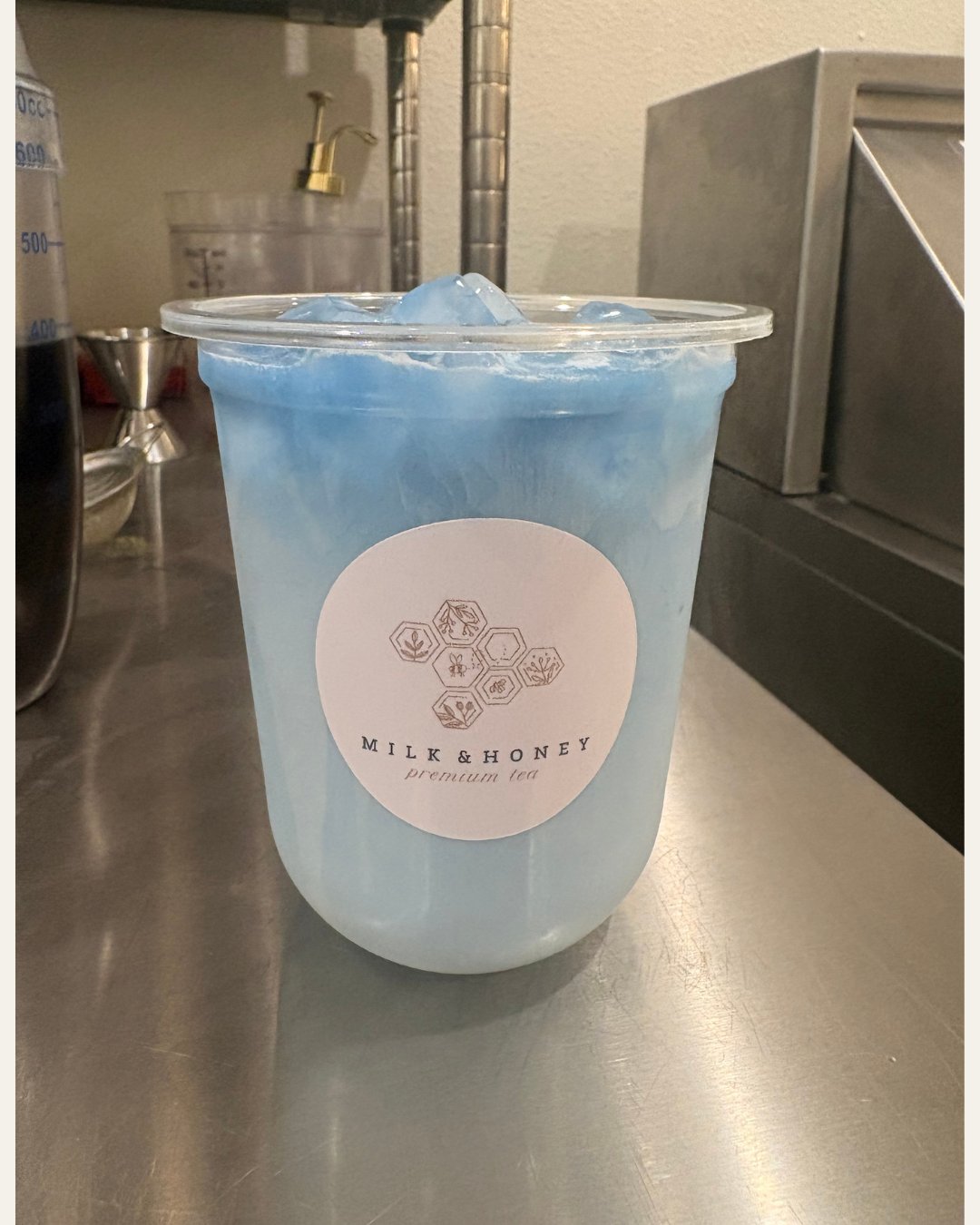 Blue Boba Bee — Butterfly Pea Flower Latte