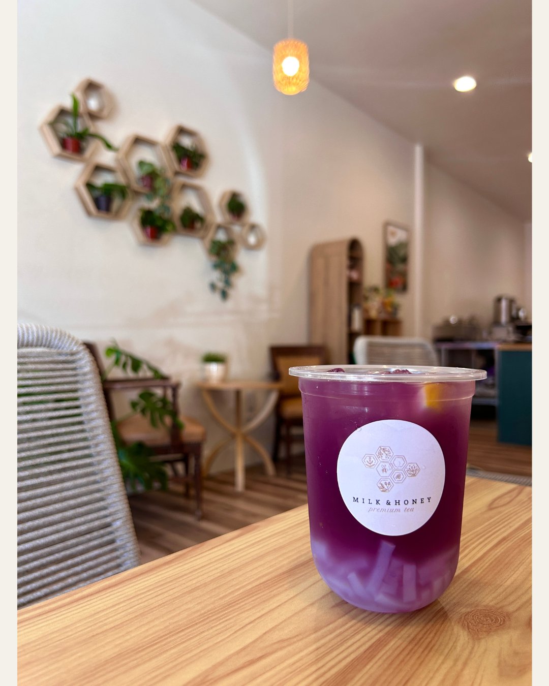 Butterfly Yuzu — Refreshing Butterfly Pea Flower Tea